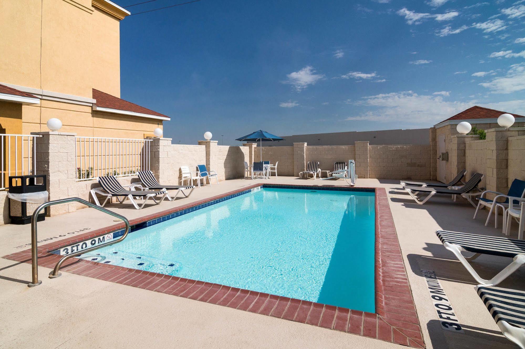 Comfort Inn & Suites, Odessa I-20 Exterior photo